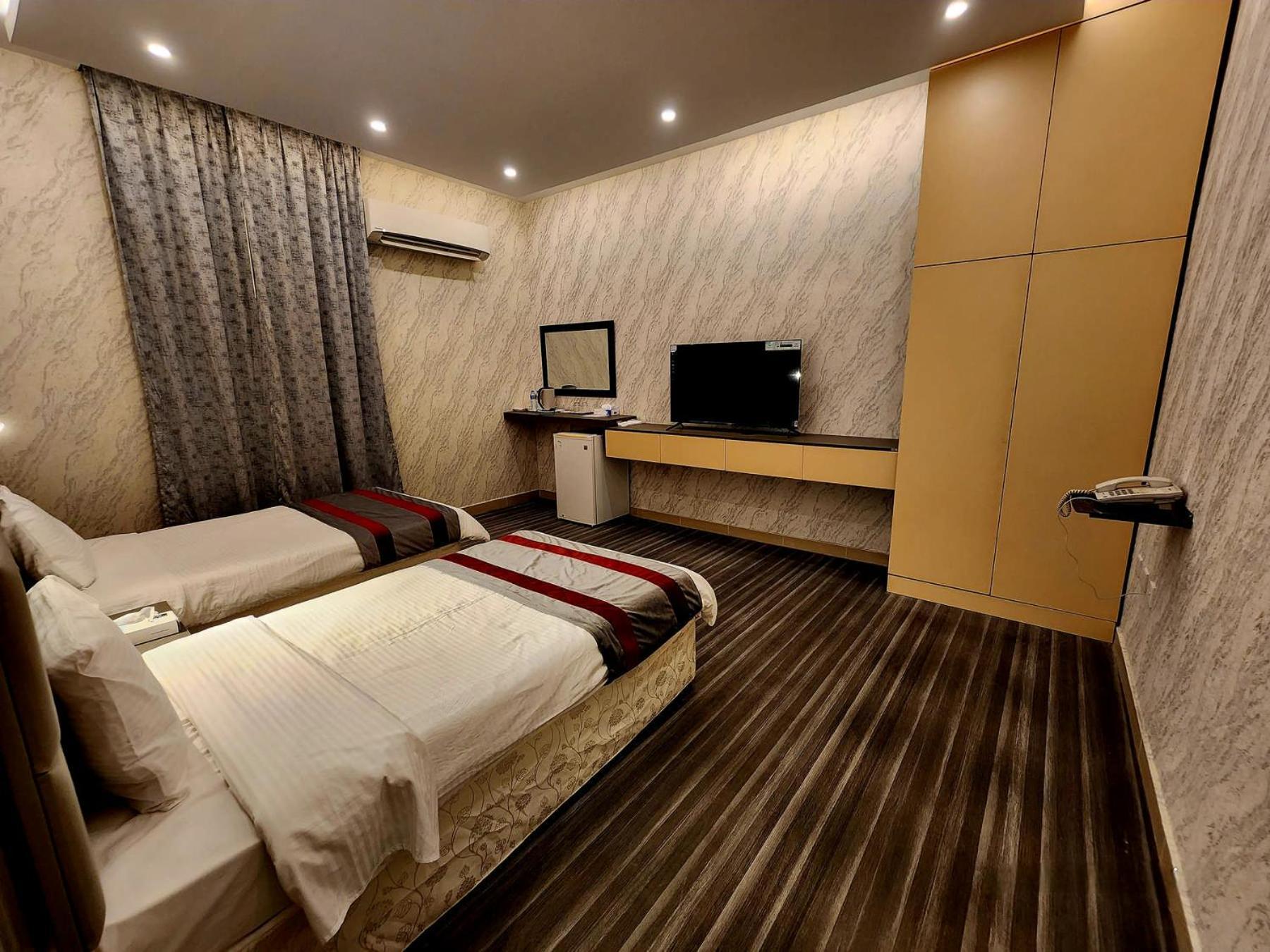 Khasab Hotel Екстериор снимка
