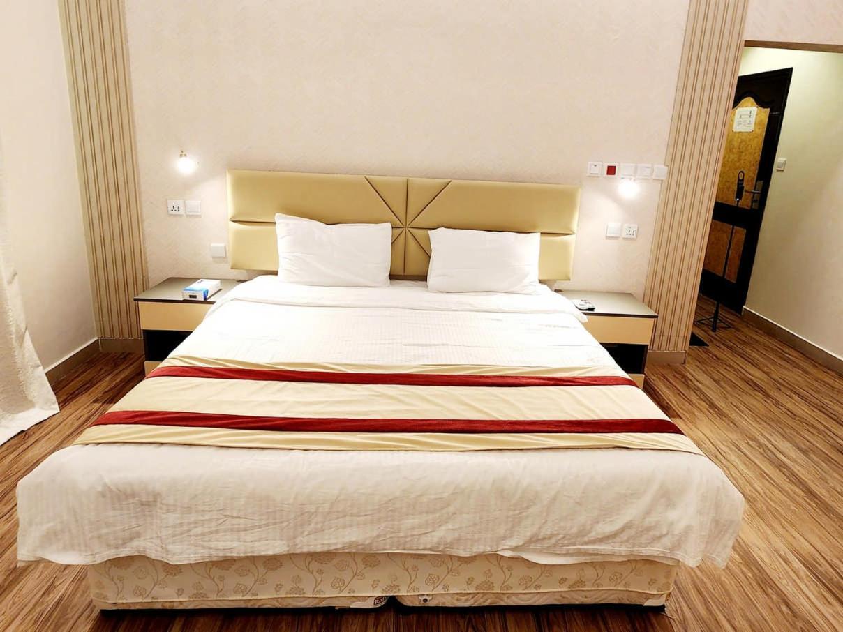 Khasab Hotel Екстериор снимка
